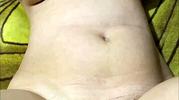 going live on cam showing my fan my closeup wet pussy