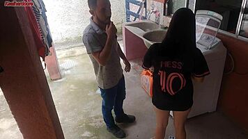 sexy latina seduces technician with her curvy ass