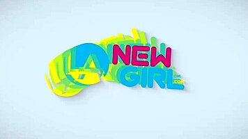 new amateur model spreads wide for deep audition fuck