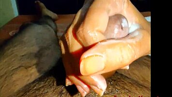 desi oil massage turns steamy with horny maid vibes 💦🛀