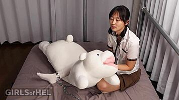 hey chained cutie toys her wet pussy to squirting orgasm with vibes