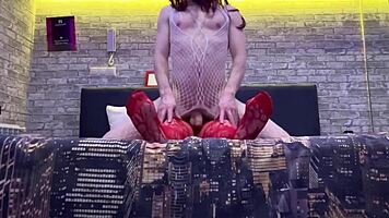 Girlfriend Fucks Friend Doggystyle in Hotel Room