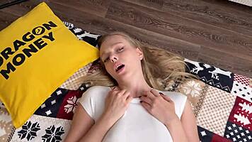 Stepbrother learns vibrator on skinny blonde's teasing body