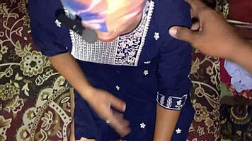 hot indian pair bangs hard in house with hindi moans 🔥🏠💦