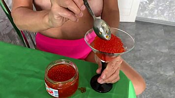 give me all your cum in this food fetish handjob