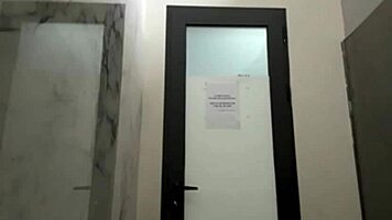 hey watch me finger my horny pussy till i squirt on gym bench