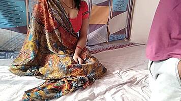 Indian Housewife Seduces Young Stud for Secret Sex