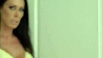 Big Tits Milf Licks Teen Pussy To Real Orgasm