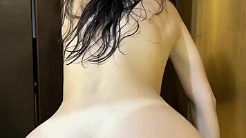 Fresh Shower Slut Spreads Ass Pussy For Doggystyle