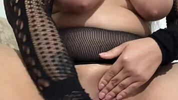 huge natural tits asmr juicy pussy sounds hot brunette masturbates dirty 😍💦