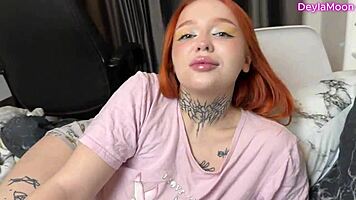 Luv her young pussy squeezin tight hugs!