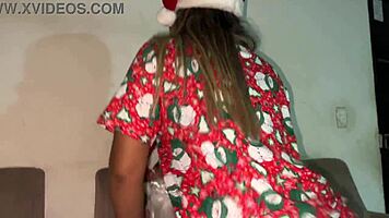 Asking Santa for wild Christmas fuck fantasy, he delivers deep inside