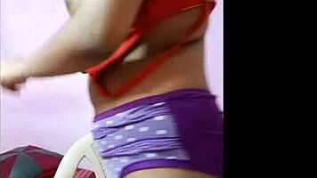 Very Cute Indian Sarika Craves Sucking Thick Cock