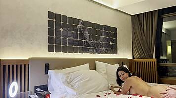 Spanish milf moans through romantic bareback pussy massage 😍💦