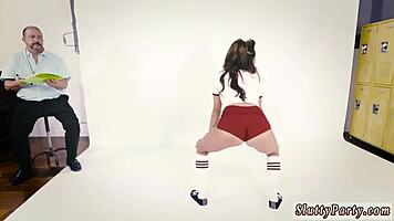 hey spring break dorm sluts ready for naked group sex debut?