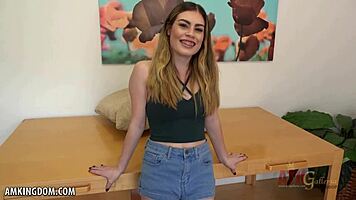 veronica valentine's braces make her fingering so irresistibly cute