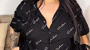 i crave stuffing pearls deep in my fat juicy pussy