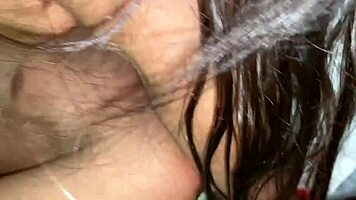 follando el coño de la amiga de mi novia en secreto