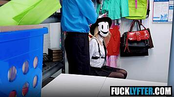 masked thief hannah quinn caught sucks fucks burglar pov