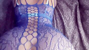 her lingerie and huge ass seduce me post-work 🔥🍑