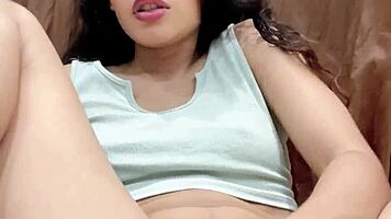 sweet princess 😍 craves that big fat cock stretching her tight pussy 👑