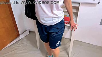 i got caught fuckin hard outdoors and now it's leaked everywhere damn