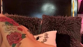 tattooed young latina masturbates publicly squirts hard