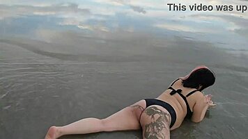 belle belinha sensually flaunts pregnant belly on sunny beach