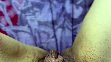 TIGHT ASSHOLE GAPE FINGERED CLOSE-UP JUICY PUSSY SWOLLEN