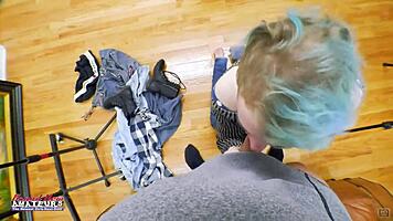 Raven-Haired Vixen Savors Rimming and Juicy Dick Milking