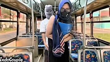 muslim babe from university gets fucked by stranger on bus