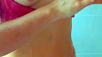 beautiful tanned latina shower wet pussies beach