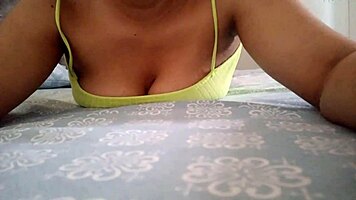 JUICY LATINA MEXICANA RELATS GETTING POUNDED HARD ALL WEEKEND WITH SQUIRTING ORGASM WHILE MASTURBING BIG NIPPLES!
