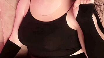 Goth Shemale Vamp Booty Shakes In Leather Fury