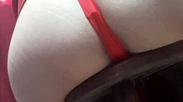 Peek at my tight little ass as your holiday treat <3