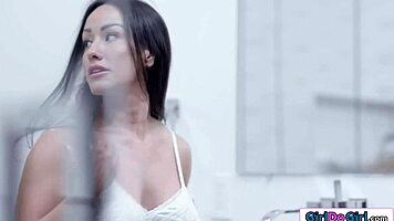 Teen 18+ Devours Big Tit Milf Pussy in Shower Twist