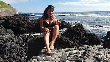 check my stepmom's foot fetish tease on the public beach