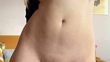 Petite Maiskii Fingers Wet Shaved Pussy Masturbating
