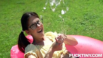 petite sara bell bubbles in bathtub big tits ass