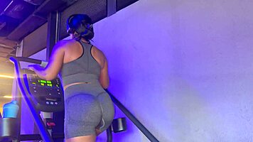 Gym slut offers tight ass in parking lot pound