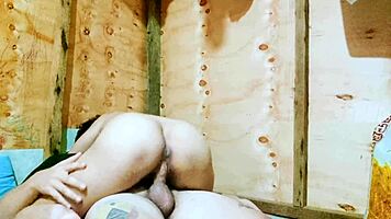 curvy filipina's fat ass gets fucked deep and hard
