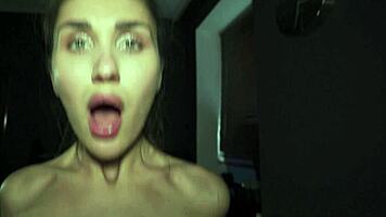 Mysterious gym girl's wild pounding session reveals hidden desires