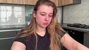 Jucielu's Early Morning Kitchen Masturbate Orgasm Intrigue