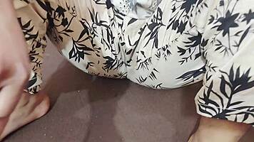 hot viral babe sneaks into room moaning for tight pussy action