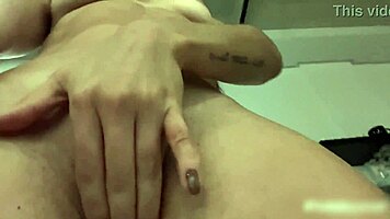 Shower Squirting Session Delivers Intense Waves of Pure Ecstasy