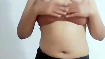 Tante Sexy Indonesia Masturbates Dripping Wet Pussy with Cucumber Toy in Cosplay