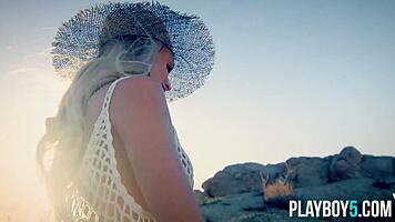Bubble Butt Blonde Emma Hix Nude Outdoor