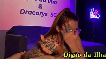 tattooed nerd brunette sucks cock shakes ass till she squirts 🍑😈💦