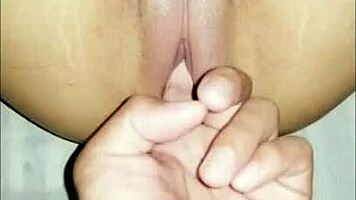 pinay girlfriend boyfriend slickly test new lube together