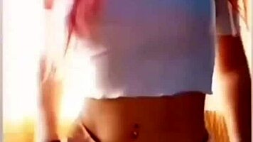 Sizzling Argentinian Instagram Hottie Flaunts Her Sexy Curves